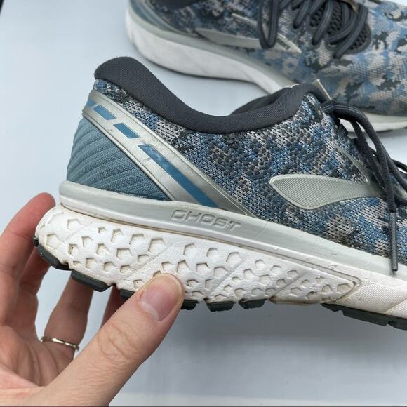 Brooks Ghost 11 Multicolor for sale | eBay Brooks Ghost 11 Blue Camo Print Running Shoes Sneakers Womens 9 Athletic